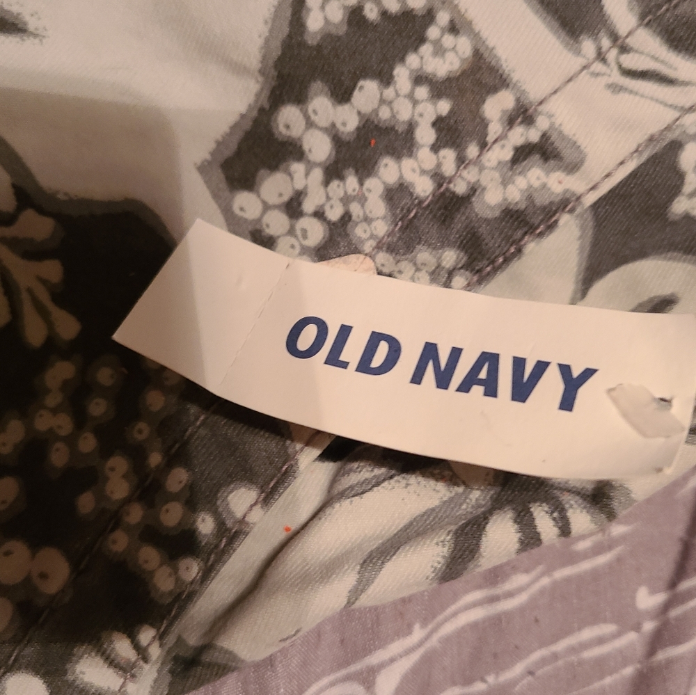 Old navy swimming trunks
